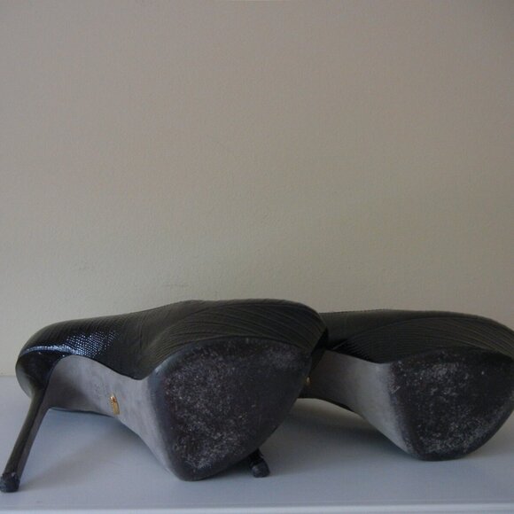 Sergio Rossi Black Eel Pumps - Picture 7 of 7